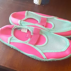 Kids water shoes
